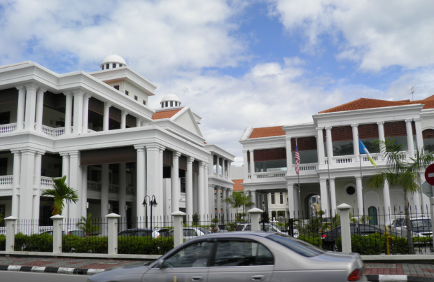 High Court Building, George Town