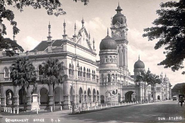 Old Postcard showing Government Office,Kuala Lumpur